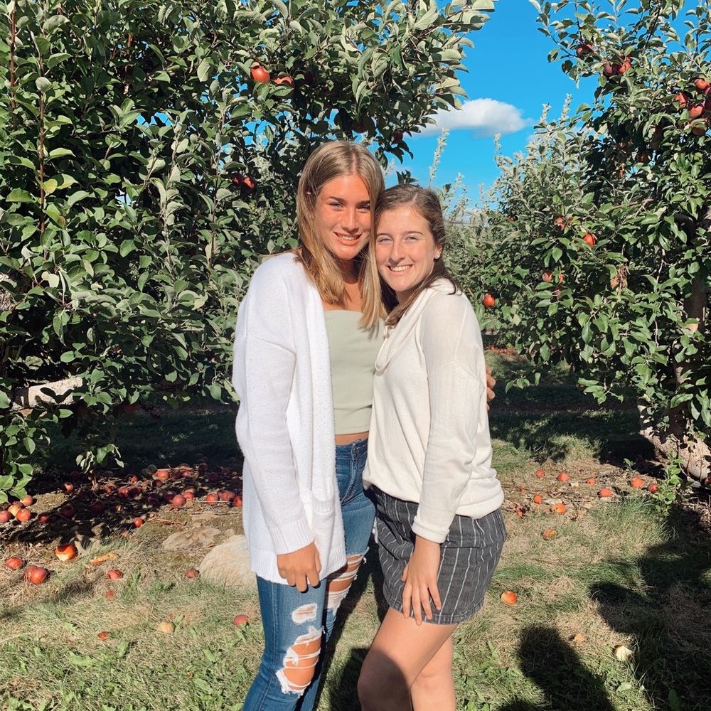 Meet your Posher, Kelly